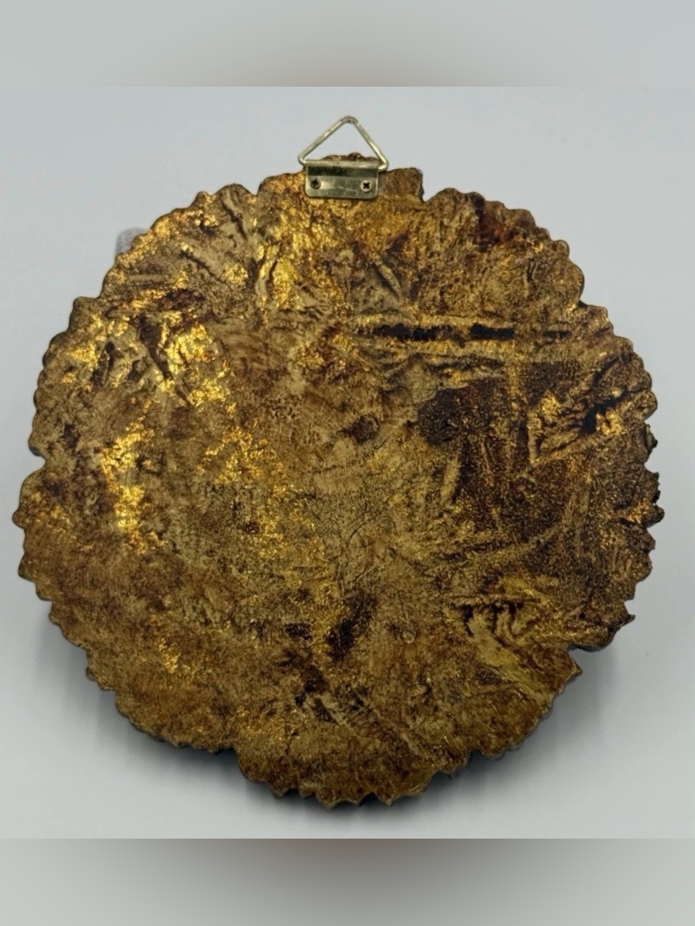 Vintage Lion Neoclassical Rondel Wall Plaque Bronze Coloring Gold Faux Finish - Picture 6 of 8